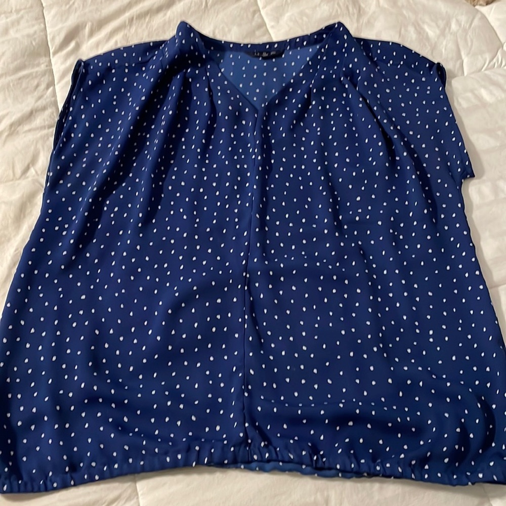 Lands End blouse blue with white dots size 12
